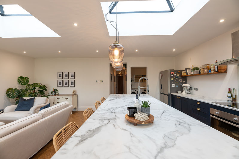 Open Plan Lounge Kitchen