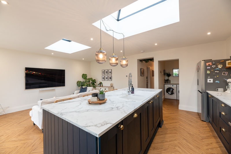 Open Plan Lounge Kitchen